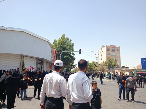 فرشتگانی که مهربانانه خدمت می‌کنند 