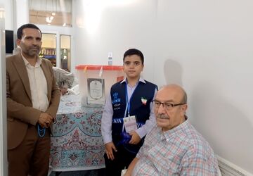 گزارش خبرنگار پانا از شعبه اخذ رأی در خانه مداحان استان اصفهان