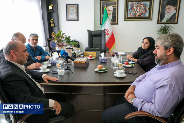 دیدار معاون توسعه مشارکت های مردمی کمیته امداد با مدیرعامل خبرگزاری پانا
