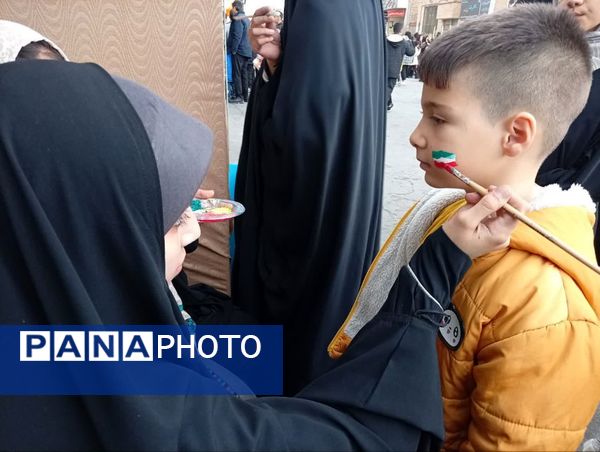 جشن میلاد حضرت مهدی (عج) در امامشهر با برپایی «پیاده‌راه ولی عصر(عج)»