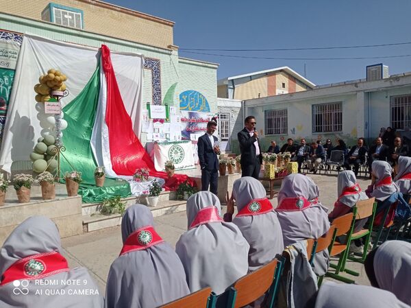 نواختن زنگ سپاس معلم در شهرستان جاجرم