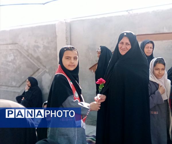 گرامیداشت روز مادر، روایت مهربانی بی پایان