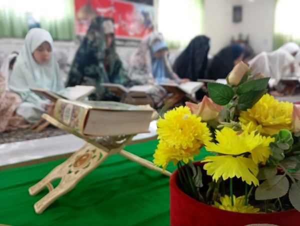 اولین روز اعتکاف دانش‌آموزان در فاروج 