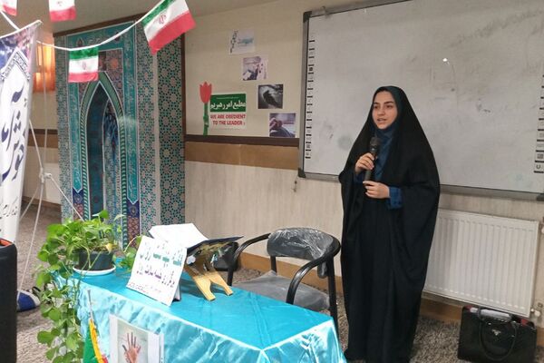 مراسم هفته بهداشت و روان در مدرسه خوارزمی رباط کریم