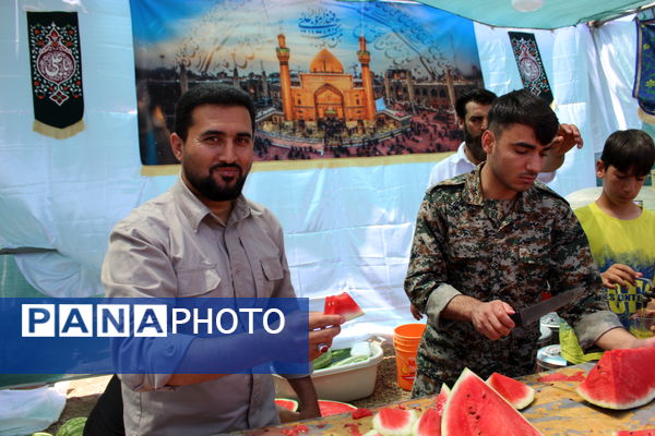 شادپیمایی مردم شهر درق پس از عملیات وعده صادق 3 در روز عید غدیر