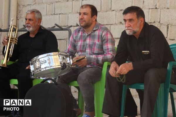 طنین تعزیه در صحن امام‌زاده عقیل (ع) اسلامشهر 