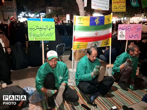 خدمات رسانی موکب های مردمی حسینه فضل 
