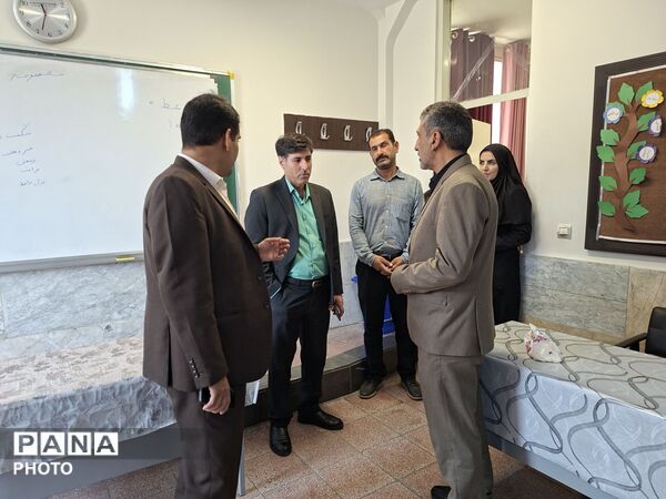 آمادگی در سطح عالی؛ مدارس منطقه ۳ در جامه ارادت و آمادگی برای مراسم وداع با رهبر شهید