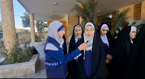  یادواره شهدای مقاومت در دبیرستان بهار آزادی فلاورجان