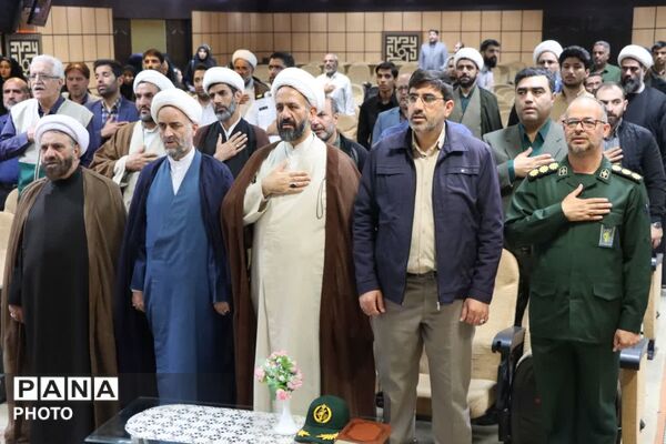 نشست هم افزایی و هماهنگی عوامل و دست اندرکاران تجمعات شبانه بیرجند