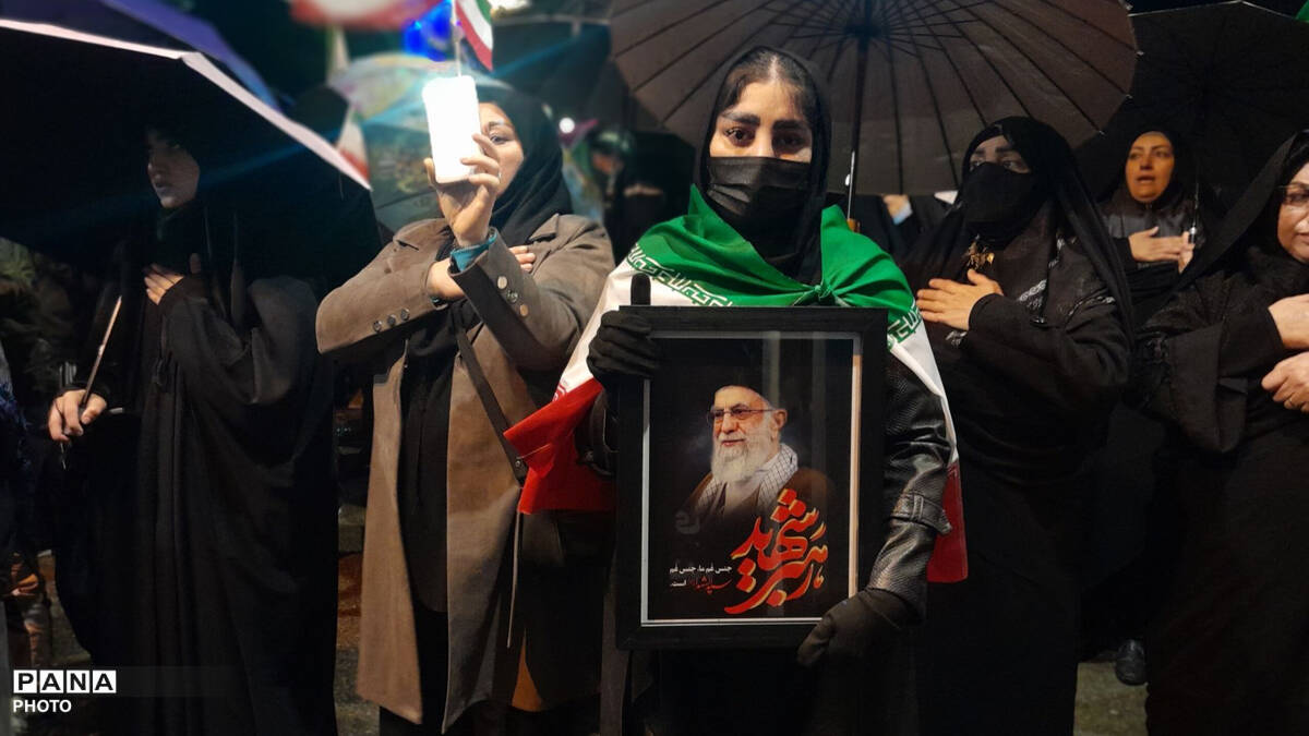 قیام تماشایی کوهدشتی‌ها، قرار شبانه زیرباران رحمت الهی
