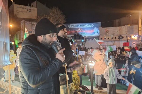اجتماع امت حزب‌الله در فیروزکوه