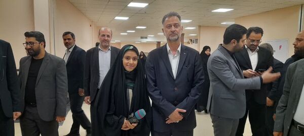 همایش تجلیل از مدرسه یاران استان قم