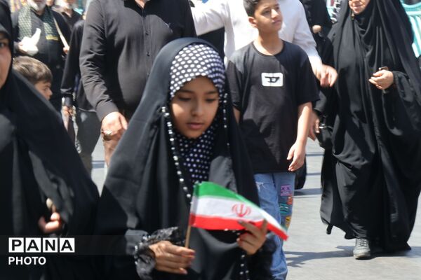 نبض اربعین در مشهد تپید؛ اجتماع باشکوه جاماندگان حسینی