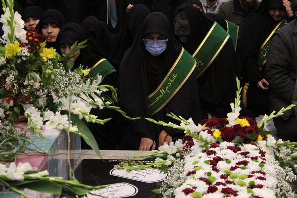 مراسم میزبانی شهدای گمنام دفاع مقدس در البرز