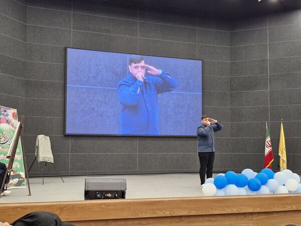 اجتماع بزرگ دانش‌آموزان بسیجی در هفته بسیج
