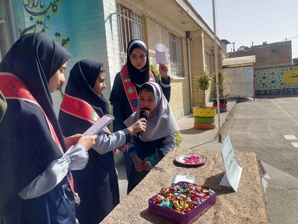 سه‌شنبه‌های مهدوی در دبستان ناهید نخودی 