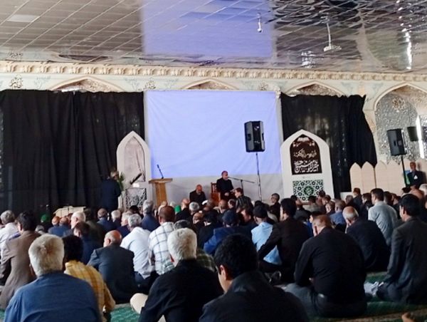تحویل سالی متفاوت در امامزاده سید حمزه کاشمر