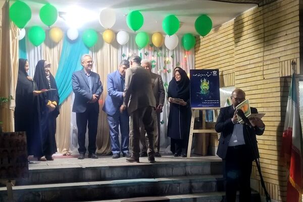 برگزاری شب شعر روایت عهد با حضور فرهیختگان شعر و ادب ناحیه ۳