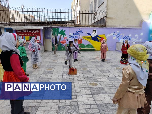 برگزاری جشن چهارشنبه سوری ایمن  در دبستان سارا شهرستان ملارد 