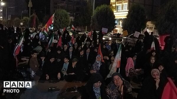 دویست و دو شب مقاومت در بلوار فضل نیشابور 