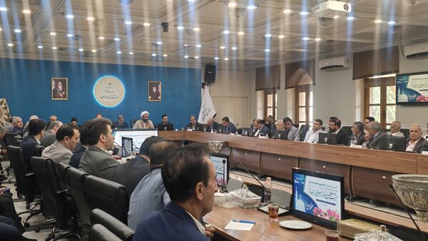 آیین رونمایی از پوستر بیست‌وهفتمین جشنواره خیرین مدرسه‌ساز استان اصفهان