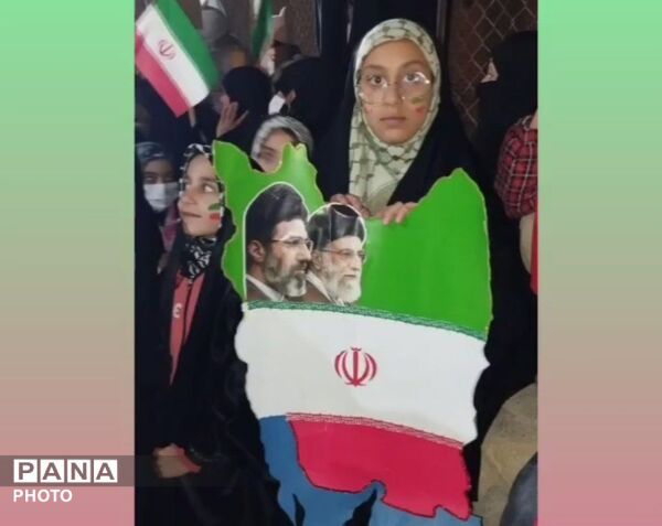 موشک‌های مقاومت  در دست دختران لالجین