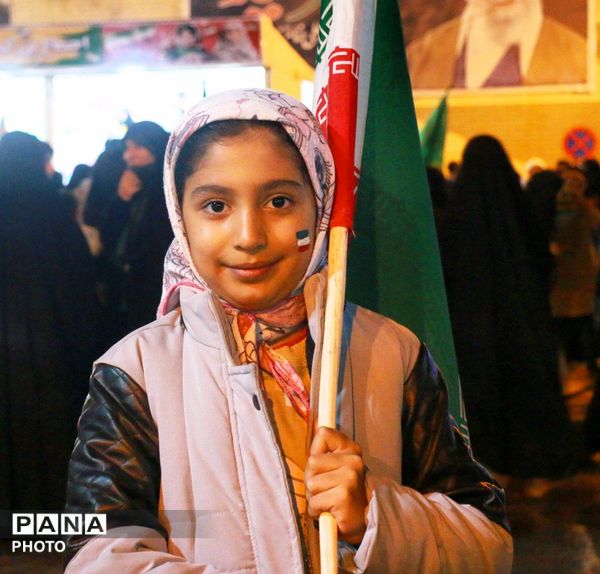 جشن روز دختر و نمایش اقتدار ملی در دهه کرامت