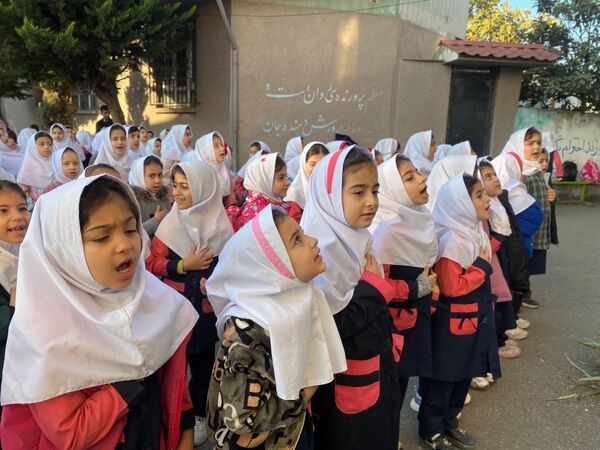 صبحگاه در مدرسه پاهکیده املش