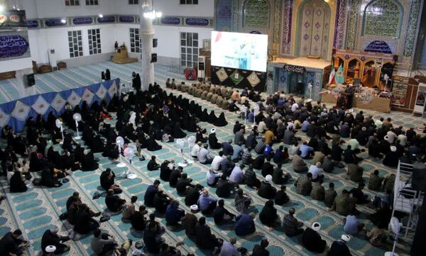 سالروز اولین اقامه نماز جمعه در لردگان