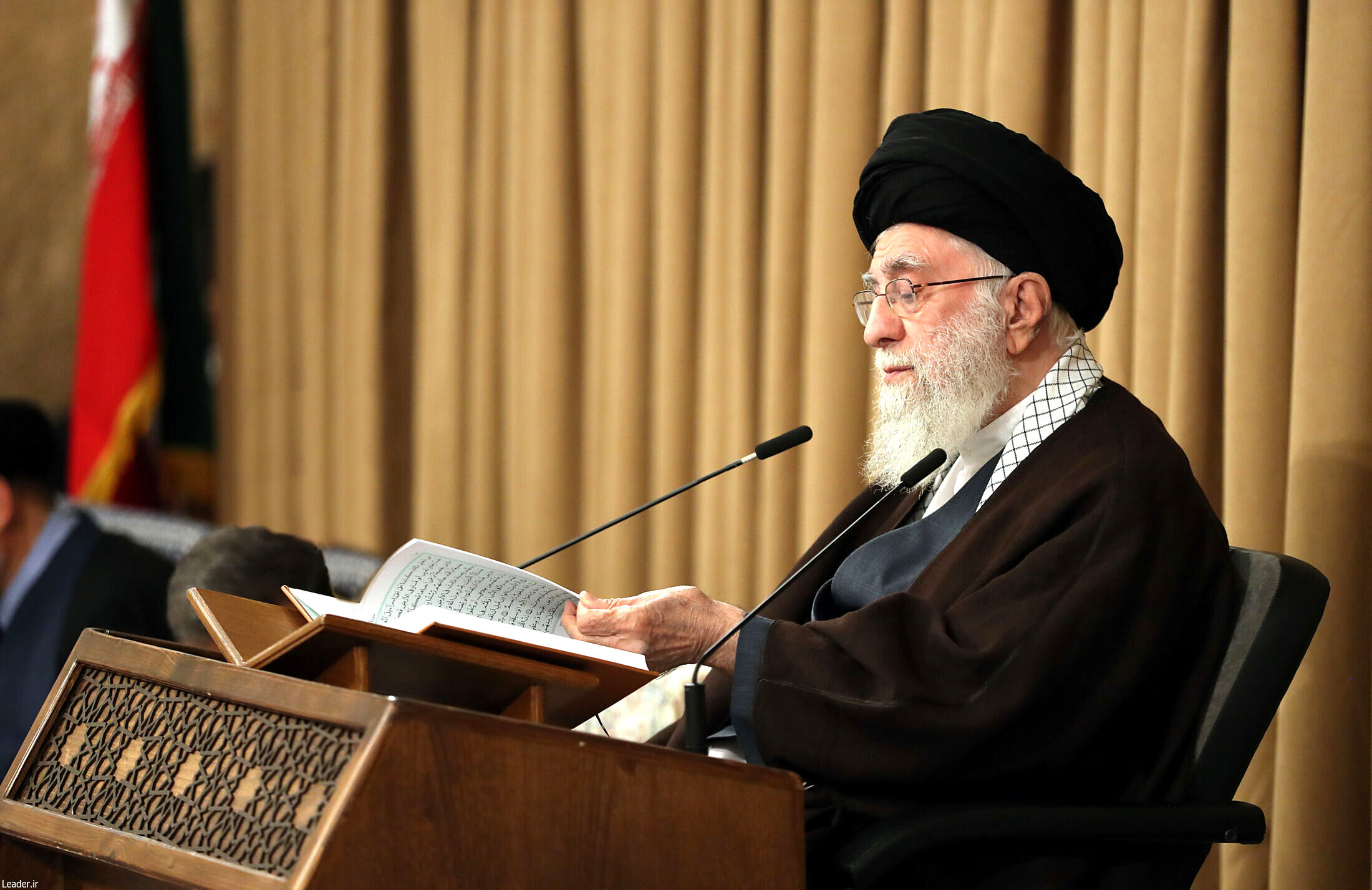 مراسم انس با قرآن در اولین روز از ماه مبارک رمضان در حضور رهبر انقلاب اسلامی
