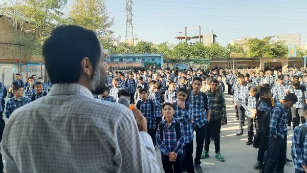 آغاز سال تحصیلی جدید در دبیرستان پسرانه عبدالحسین قفلی