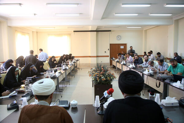 نشست خبری تشریح برنامه‌های ایام معصومیه در قم