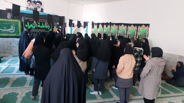 گرامیداشت ایام فاطمیه در مدرسه فاطمه الزهرا(س)