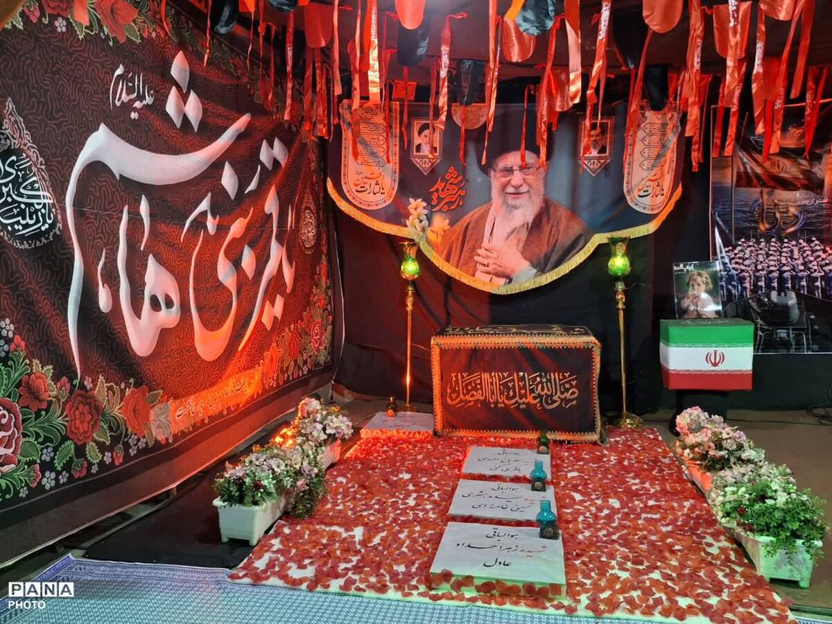 طنین نام ایران در طریق الحسین (ع)؛ روایت پرچم های برافراشته و مواکبی که به عشق خدمت به زوار بر پا شدند