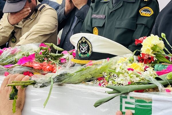 تشییع پیکر شهید ناو دنا «حاج اصغر مسلمی مهنی» در جیرفت