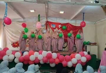 جشن دهه کرامت در دبستان شاهد حاج تقی آقا بزرگ مشهد 