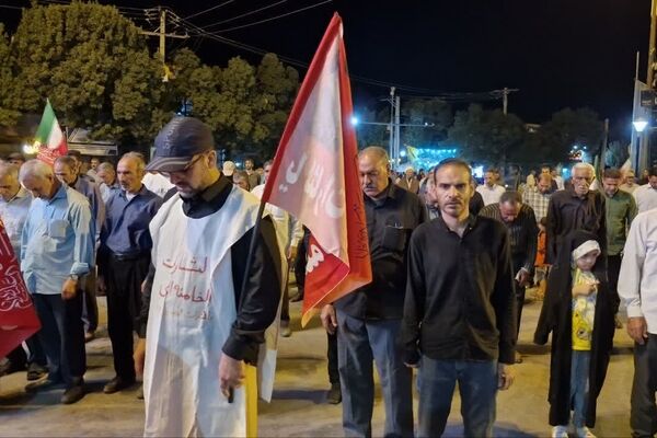 صد و پنجاه و سومین شب تجمعات «بیعت با رهبری» در نورآباد با تجدید میثاق و نماز استغاثه 