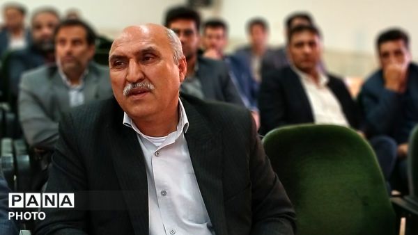 جلسه شورای اداری شهرستان بن