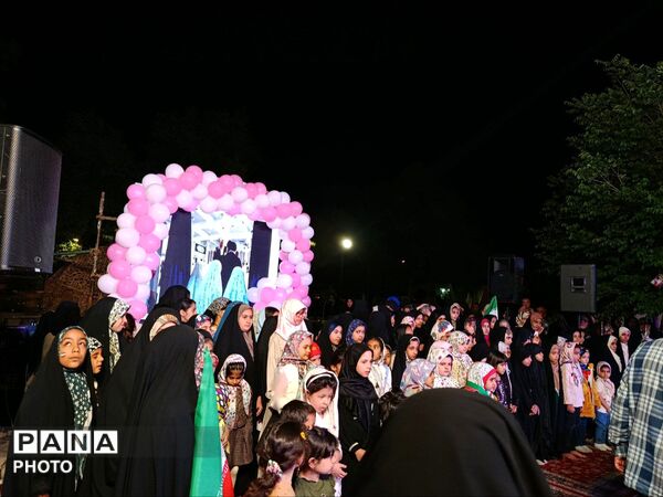 اجتماع بزرگ دختران انقلاب در یزد