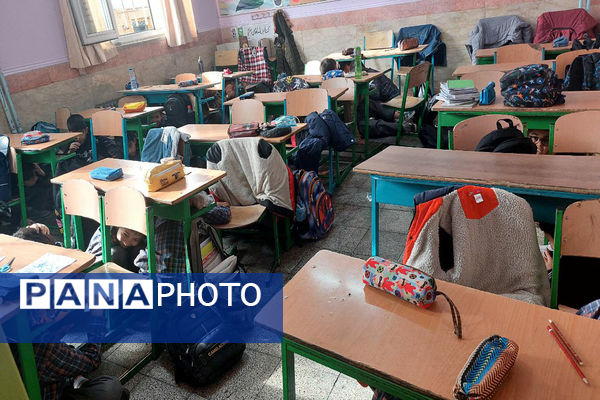 مانور زلزله در مدارس پیشوا «با شعار مدرسه ایمن، جامعه تاب آور»