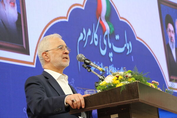 دستور وزیر کشور به استانداران سراسر کشور: گره‌های تولید را در میدان باز کنید
