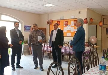 جلسه هم اندیشی معاونین و کارشناسان حوزه آموزش متوسط قطب شهید کاوه