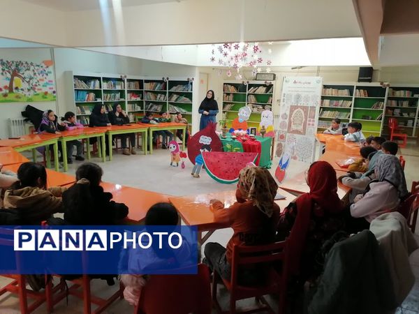 گرامیداشت آیین‌های یلدایی با حضور اعضا و والدین در کانون پرورش فکری تویسرکان