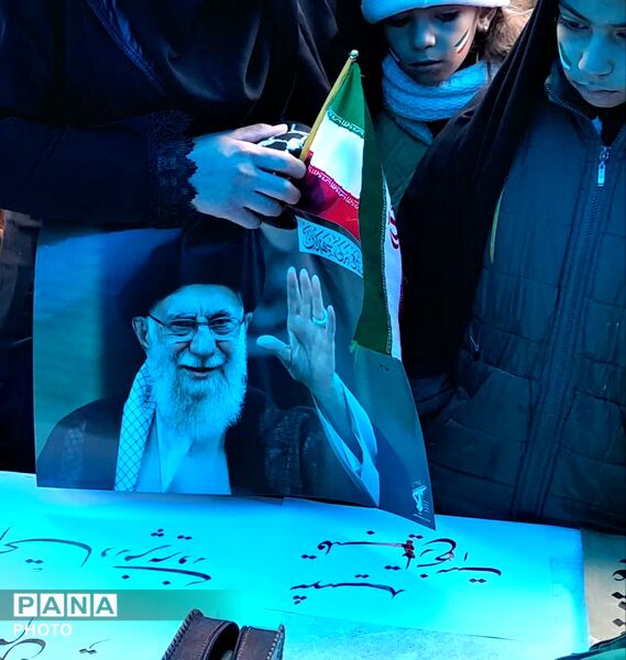 حضور پُررنگ هنرمندان در راهپیمایی روز جهانی قدس