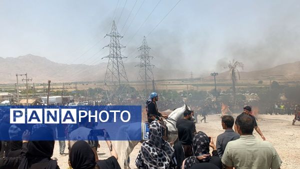 مراسم خیمه سوزان در شهر طاقانک