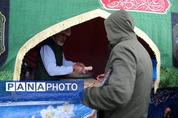 شادپیمایی خانوادگی جشن نیمه شعبان در قم