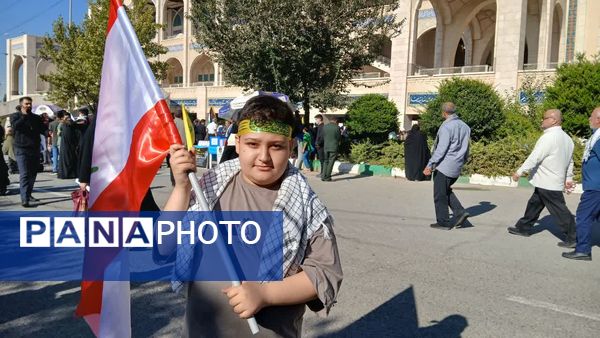 برگزاری نماز جمعه نصر به امامت رهبر معظم انقلاب اسلامی 