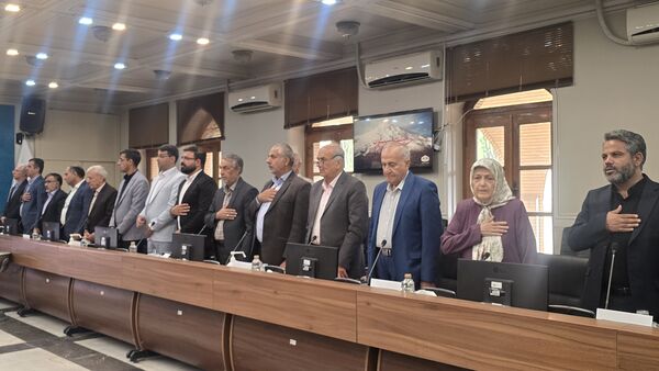 آیین رونمایی از پوستر بیست‌وهفتمین جشنواره خیرین مدرسه‌ساز استان اصفهان