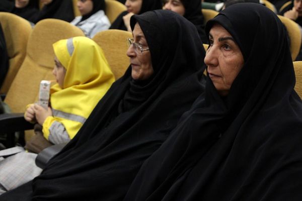 مراسم گرامیداشت دهه فجر و جشن مبعث در بهارستان‌۲